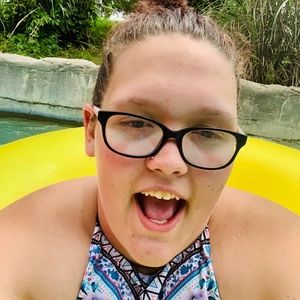 Meet your Posher, Allison